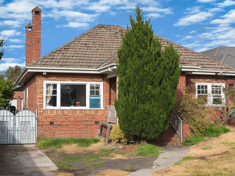 Location, When it Counts - 6 Months Tenancy