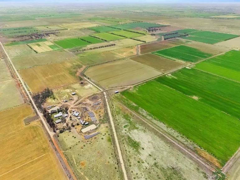 1713 ACRES OF PRIME LAND FOR SALE 