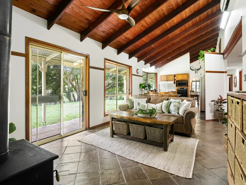 Expansive Family Home on 10.2 Private Acres