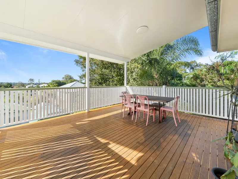 Upstairs of House with huge covered deck & views