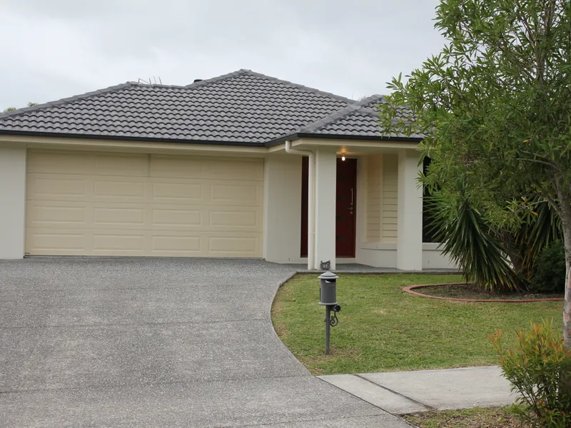3 BEDROOM FAMILY HOME IN THE HEART OF HELENSVALE!