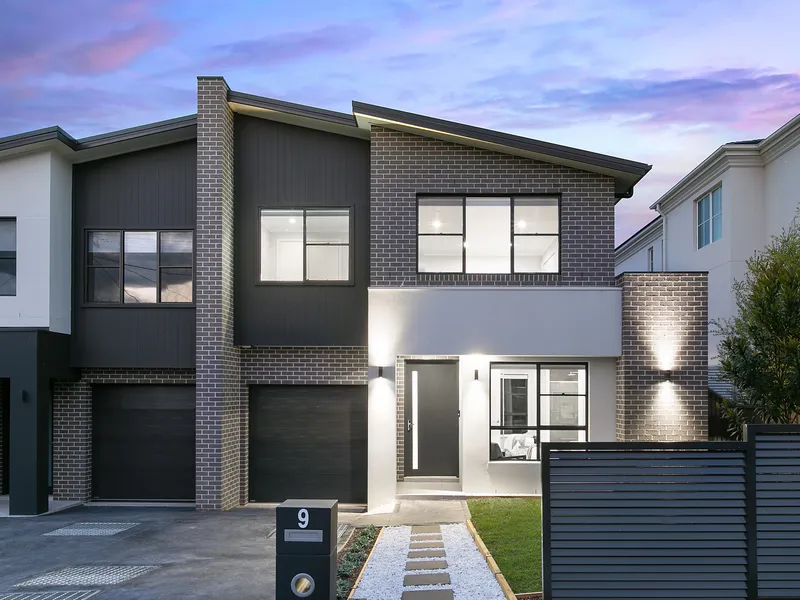 New contemporary family residence in premium locale