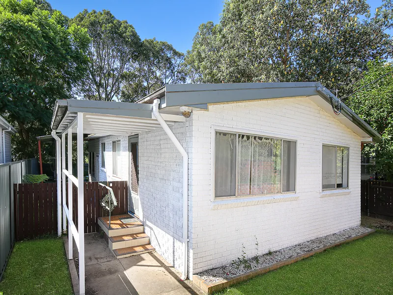 DELIGHTFUL RENOVATED FAMILY HOME!