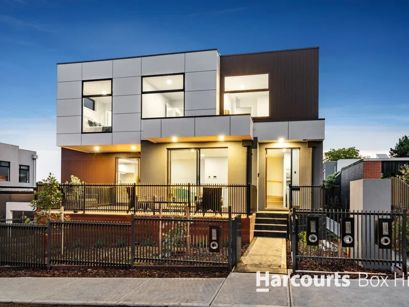 Upmarket luxury with convenience all around