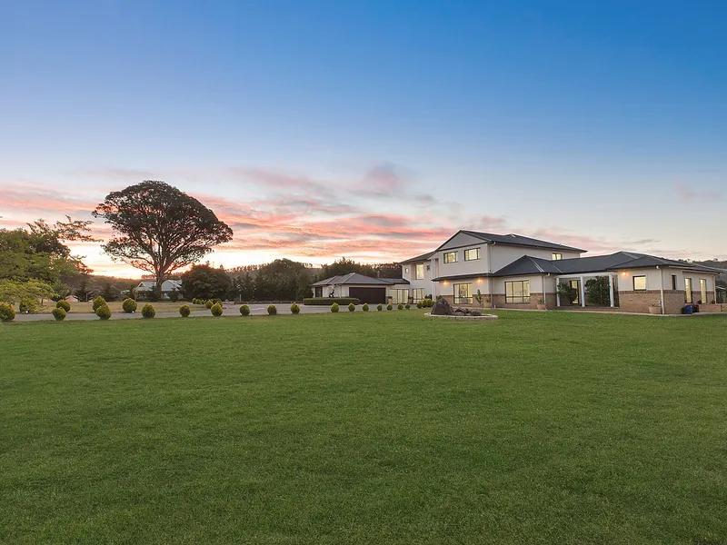 A truly remarkable property in a prestigous estate setting.