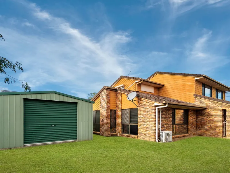 Spacious Family Home on an Elevated Corner Block in Daisy Hill