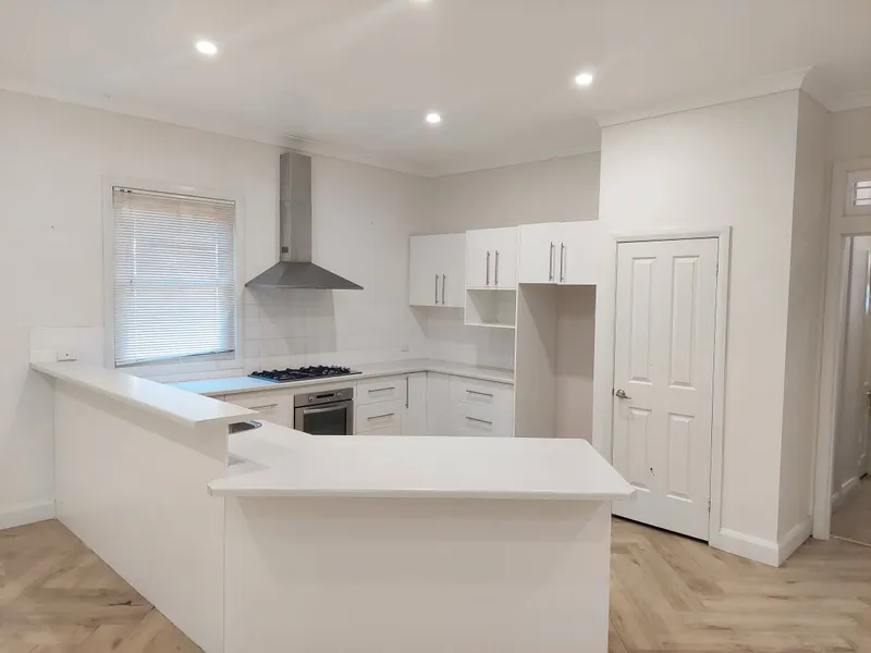 ESTABLISHED AND SPACIOUS FOUR BEDROOM HOME