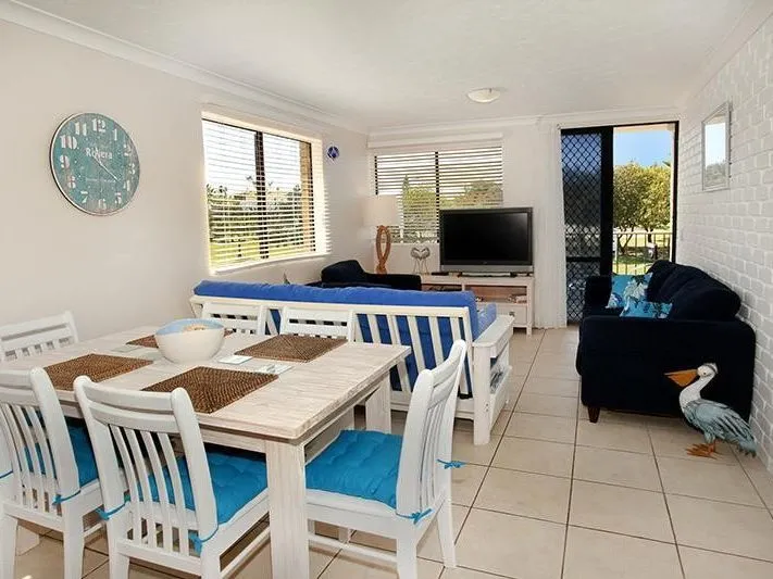 Furnished Unit - Directly Across From Kawana Surf Club & Beach - Sorry No Pets!