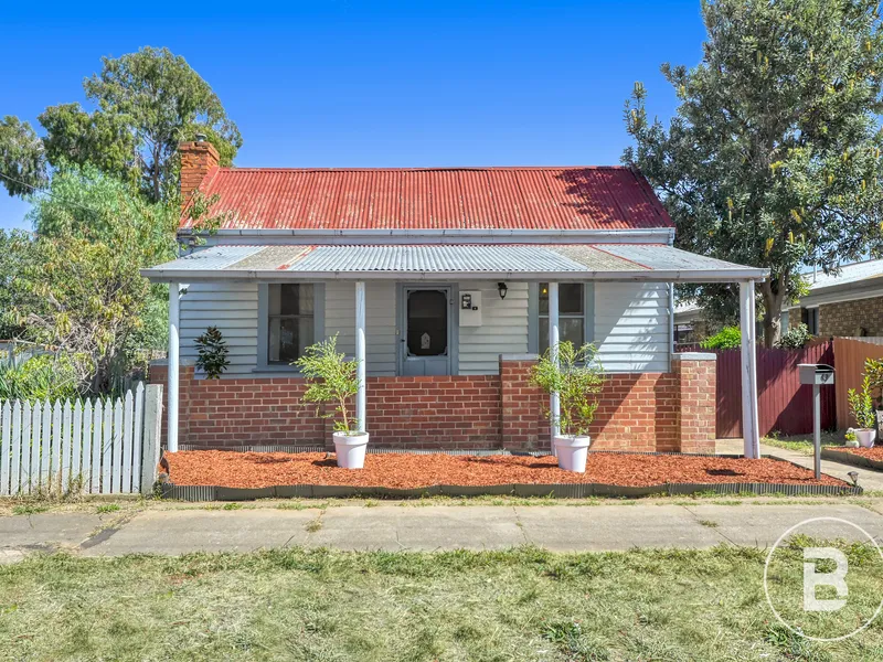 COTTAGE AND EXCELLENT SHED - CENTRAL LOCATION