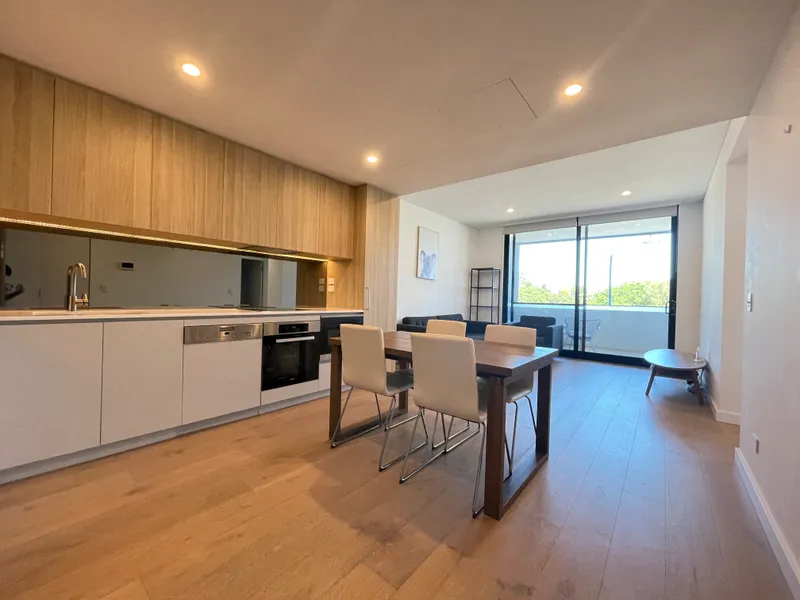 Fully Furnished Luxury Apartment