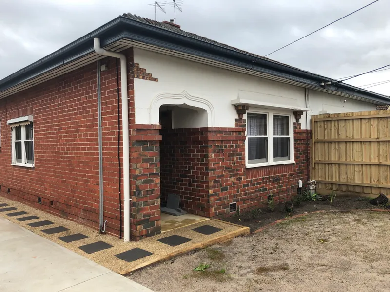 CUTE 2 BEDROOM HOME