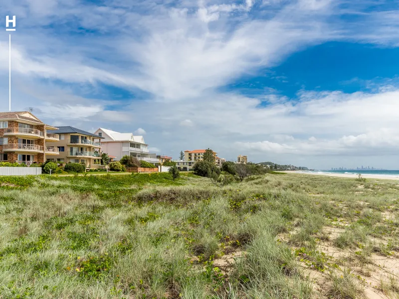 Absolute Beachfront Unit with oversized outdoor entertaining terrace