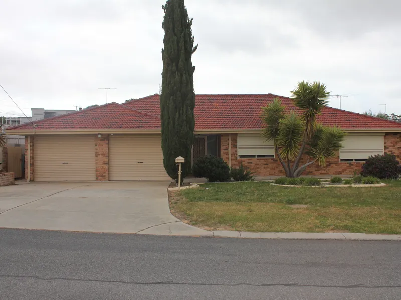 Massive House for short term & long term lease