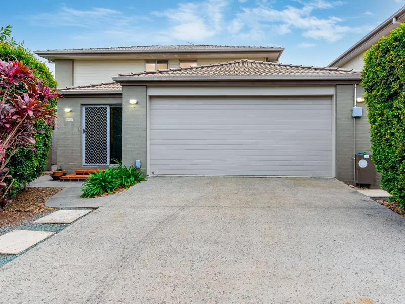 Solid Brick and Tile Construction - Stunning Family Home - Low Maintenance Living - Everything Brand New - Centrally Located