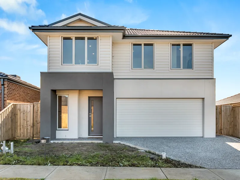UPSIZE YOUR LIFESTYLE WITH MODERN FOUR-BEDDER