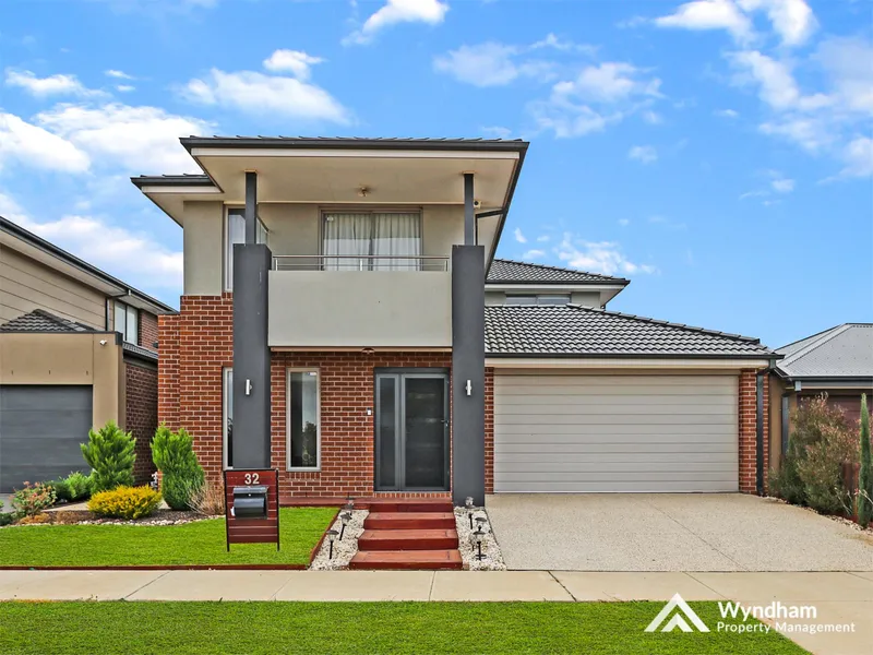 Four bedrooms plus theatre room opposite parkland