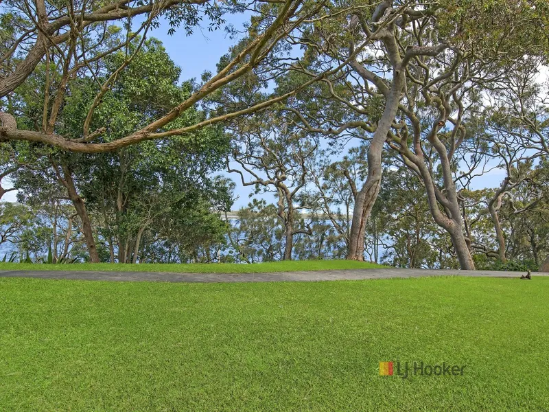 Massive Block - Great Location