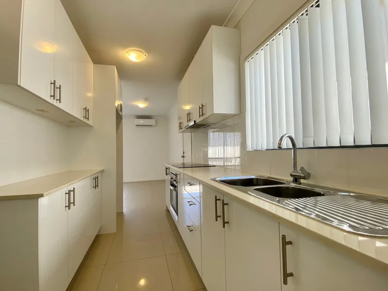 TWO BEDROOM GRANNY FLAT!