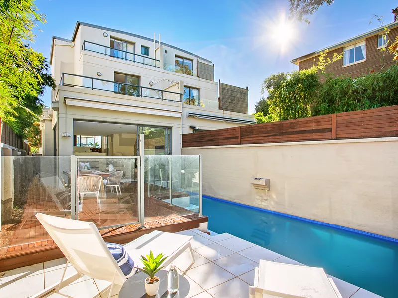 Contemporary Beach House With A Poolside Entertainer's Haven And Ocean-View Master Retreat