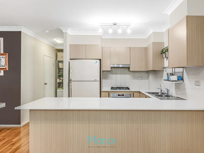 Open Saturday | Contact Rinat 0499 995 440