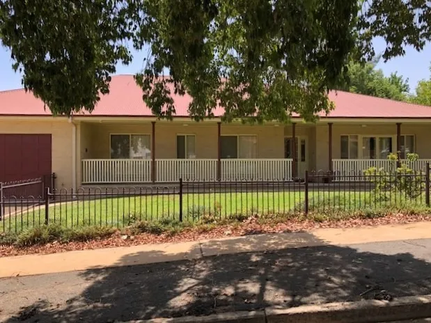 Timeless and Stylish Family Home 