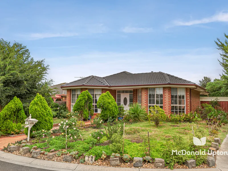 Four Bedroom Family Delight In Leafy Pocket 