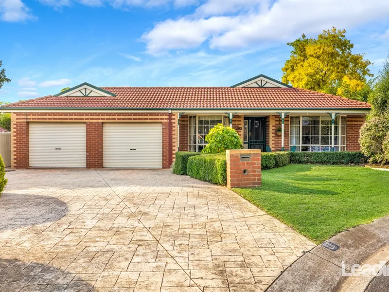 UNDER CONTRACT! ANOTHER HAPPY VENDOR!