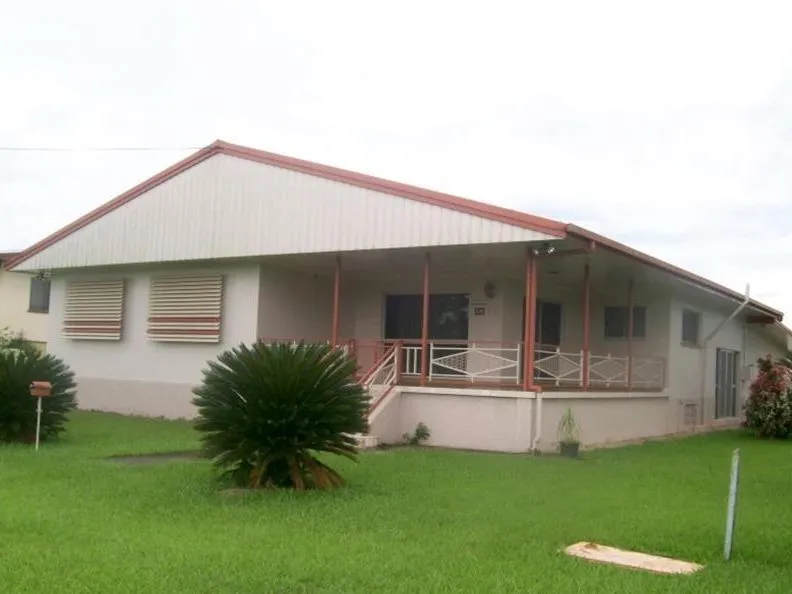 Large family home - So Close to school!