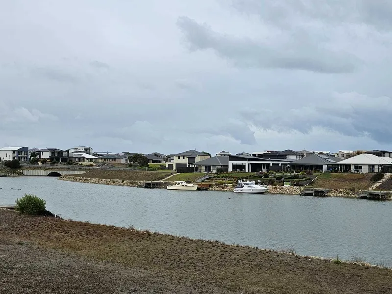 Discover Riverside Lifestyle !