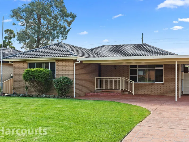 Fresh Home with Ample Yard...