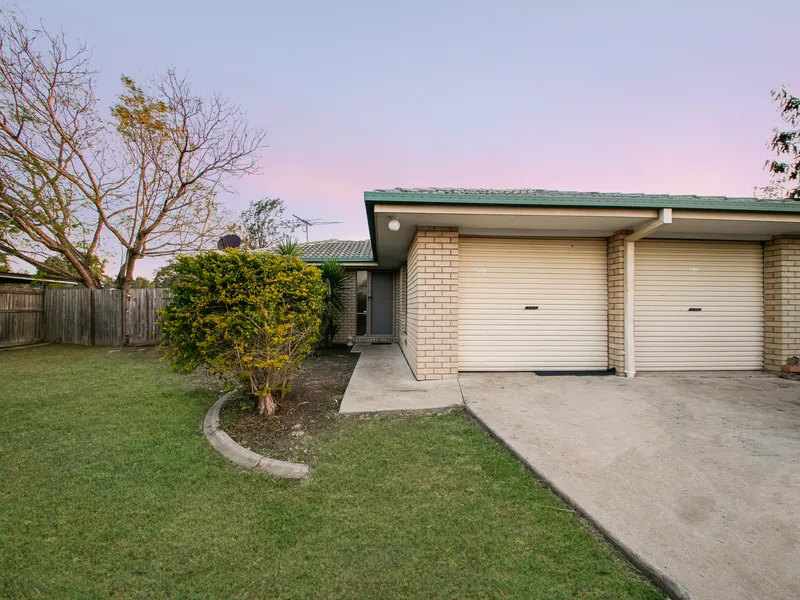 BRICK HOME ON LARGE BLOCK WITH SIDE CAR ACCESS