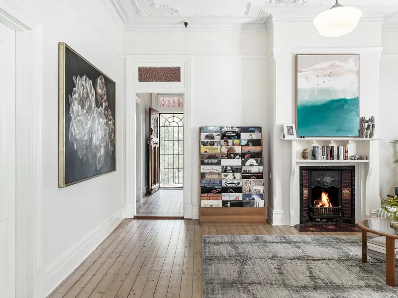 FAMILY-FRIENDLY DESIGN MEETS TIMELESS CHARACTER IN MCRAES ESTATE