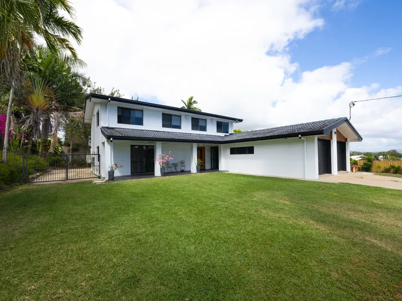 MR BIG....6-Bedroom Family Home