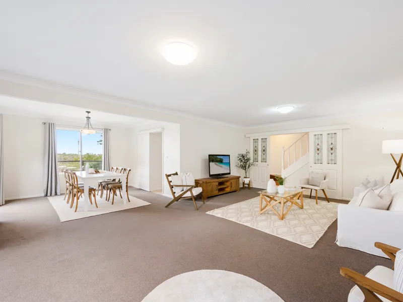 Brick & Tile Family Home with Level Street Entry