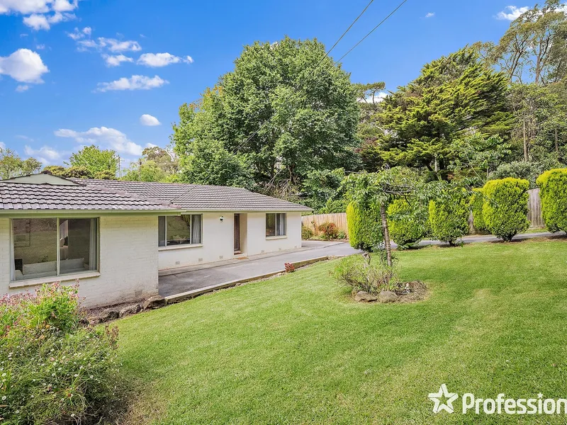 INVITING HOME WITH A WHOLE LOT TO OFFER!