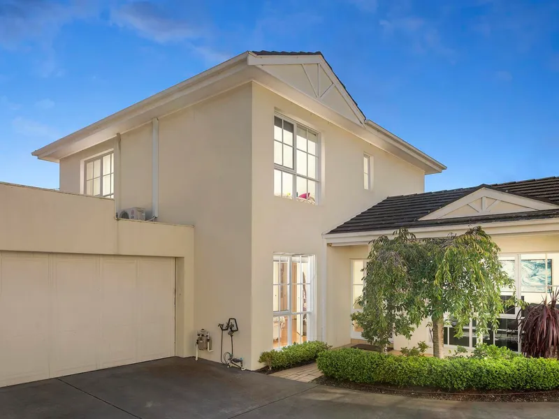 Premier Living in Elsternwick’s Heart