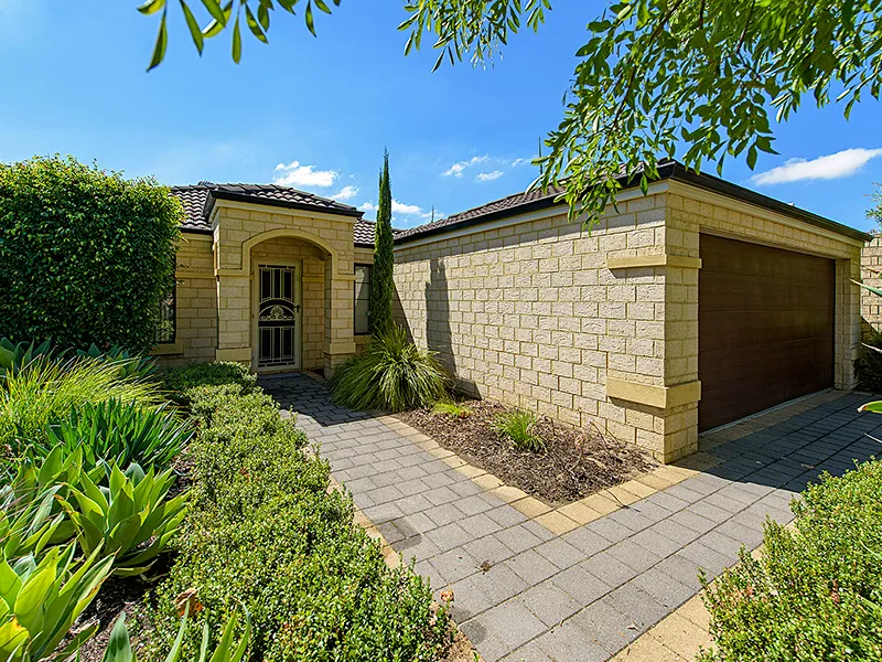 Modern Brick and Tile Home 