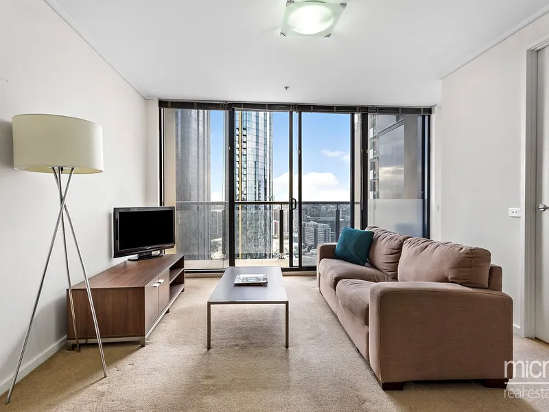Unrivalled Inner-City Entertainer in City Tower Sensation