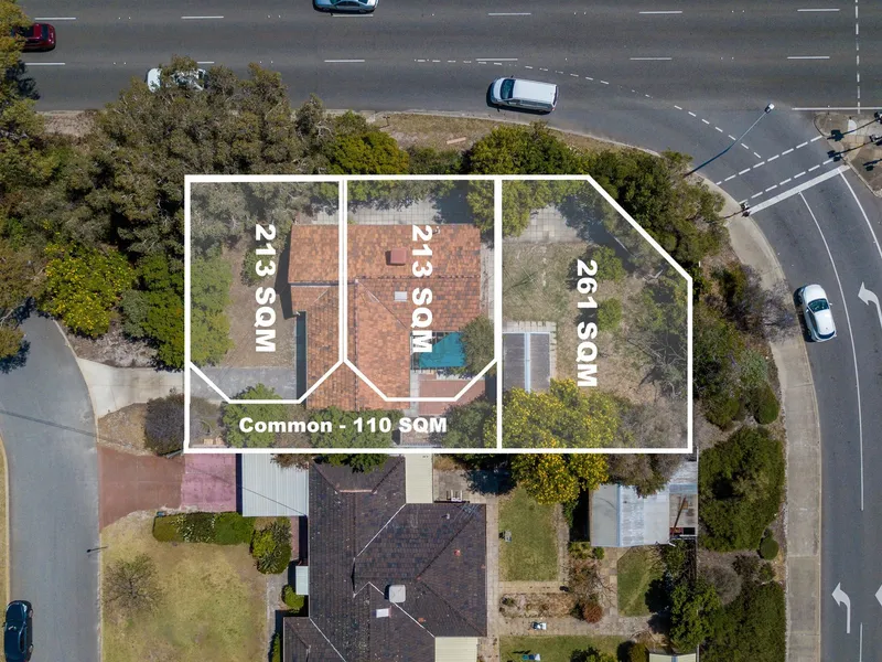 CHOICE OF 3 PRIME BLOCKS IN ROSSMOYNE HIGH SCHOOL ZONE!!!