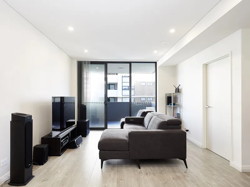 Executive apartment in modern security development