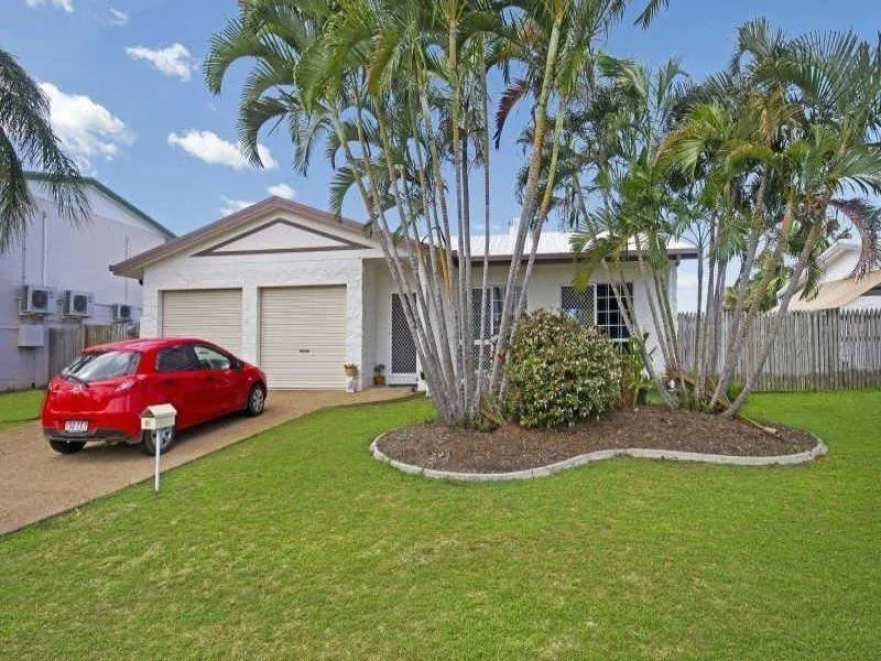 51 RAINTREE WAY THURINGOWA CENTRAL.