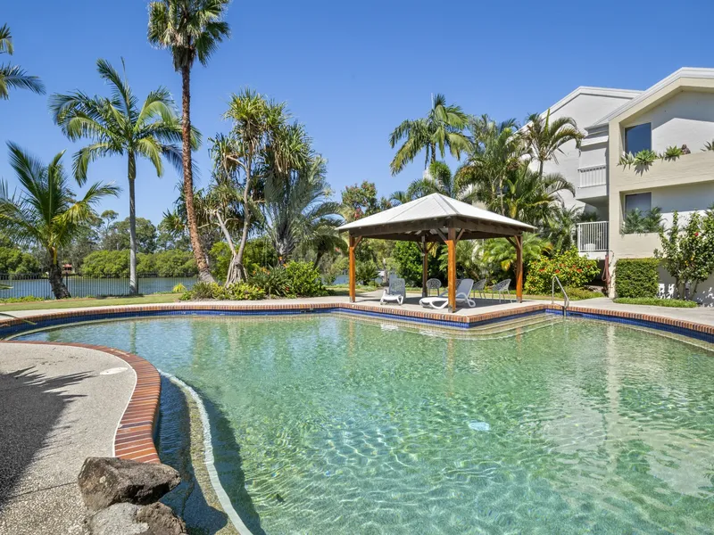 Ground Floor Tranquil Oasis On Currumbin Creek