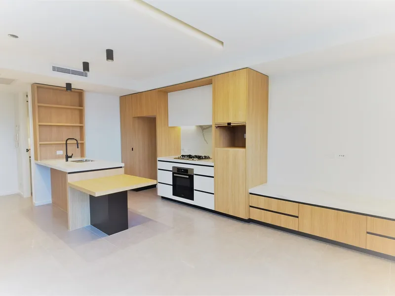 Spacious Living, Gourmet Kitchen AND Roof Deck entertainment area