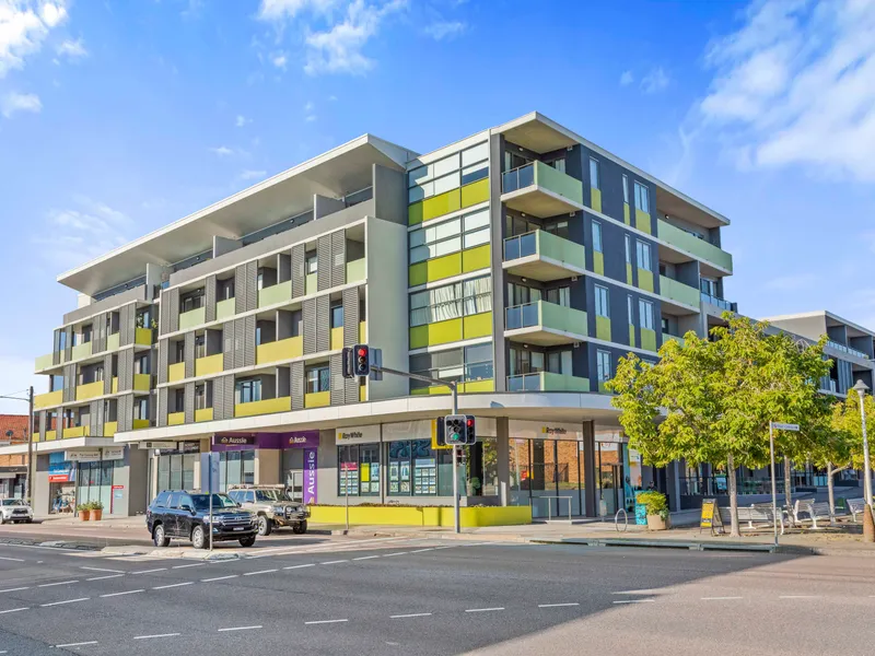 Modern Elegance in the Heart of Belmont's CBD!