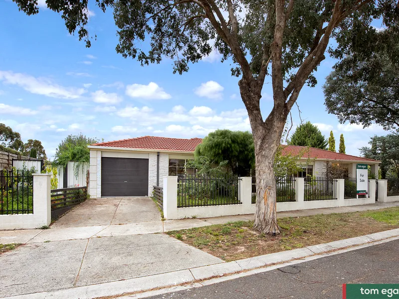 Affordable home so close to schools, shops and parklands.