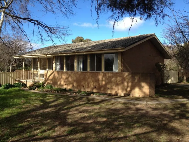 3 bedroom property home available January