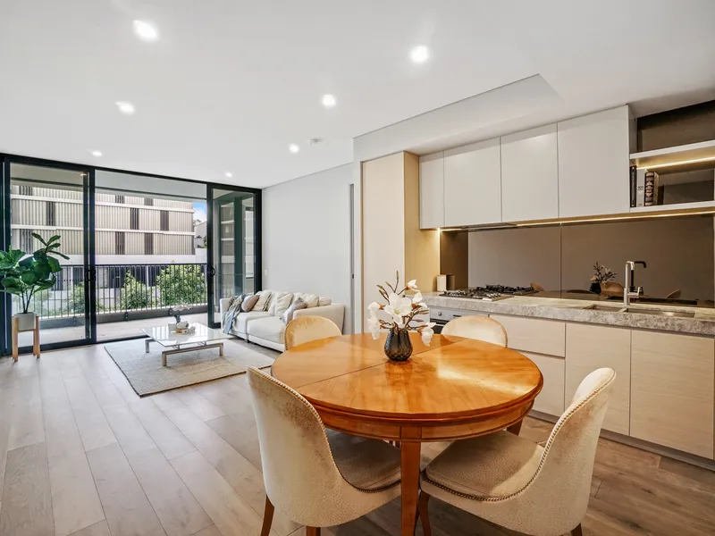 Boutique apartment offering opulent living in the heart of Sydney life