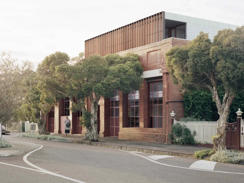 Refined and sustainable warehouse transformation