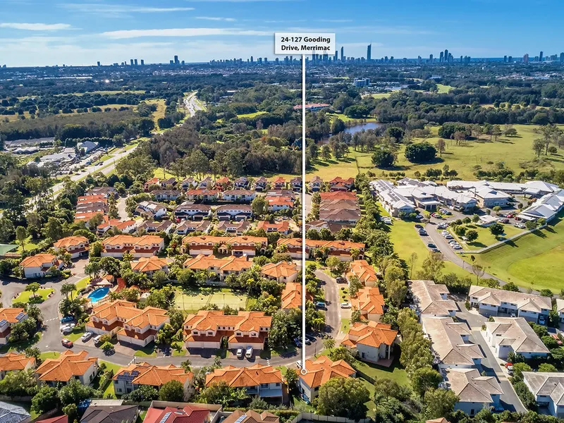 Generous Two Story Duplex - Nest or Invest!