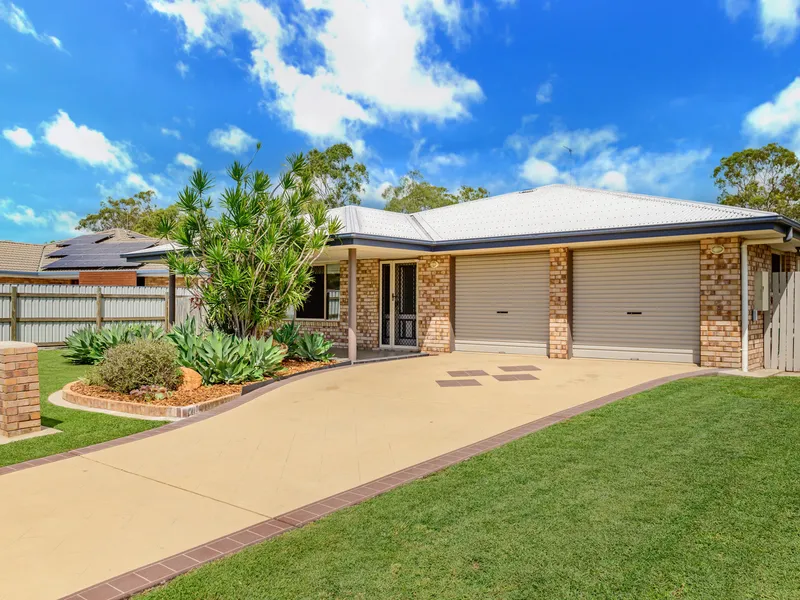 SPACIOUS 5 BEDROOM HOME + NEW CARPETS + REPAINTED INTERIOR